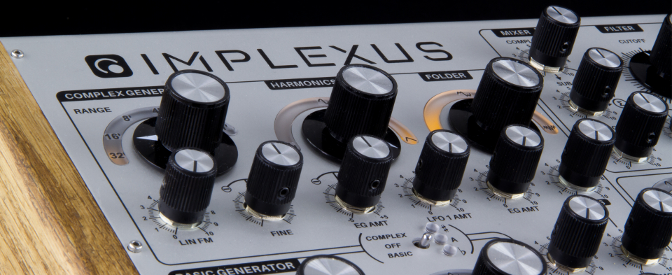 Implexus - аналоговый синтезатор от Majella Audio