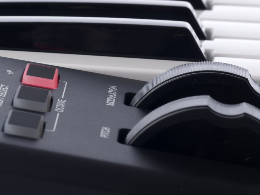 Как правильно выбрать MIDI-клавиатуру?
