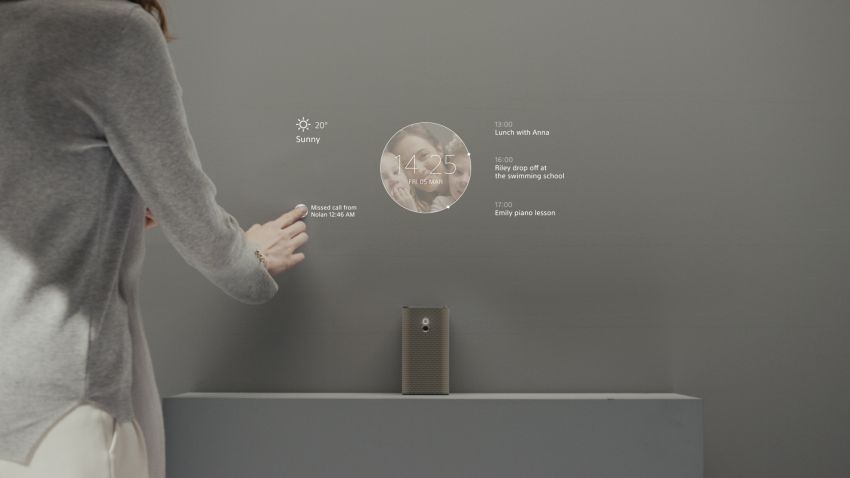Sony Xperia Projector - новый сенсорный планшет с проектором